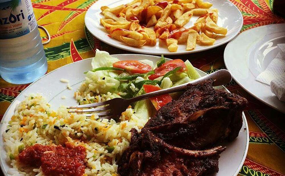 Mango Grove Kampala Uganda, Good food in Kampala, Food & Drink, Top Bar, Top Restaurant, Lounge, Top Bar and Lounge, Food, Beer, Wine, Spirits, Cocktail bar, Amazing beer prices, Cheap Beer, Great Place to Drink after work , Gins and local beers, grilled food and wood-fired pizzas, Chatting and Drinking, Chilling with friends and mates, Date night, Eating and Drinking, Private parties, Drinking and Dancing, Cocktail Bar, Lounge Bar, Party Bar, Kampala Pub, Lively DJ nights, Lively Music, Great Beer Drink Out, Tasteful Delicious food in Kampala, Amazing Drinking Joint in Kampala Uganda, Ugabox